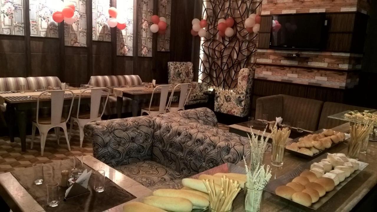 프라모드 컨벤션 앤 클럽 리조트 쿠타크 외부 사진